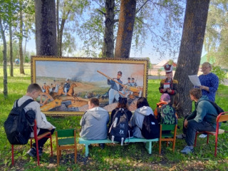 в рамках Дня воинской славы России работники культуры д.Лукино провели тематическую программу "Мы помним день Бородино", посвященную Бородинскому сражению - фото - 3