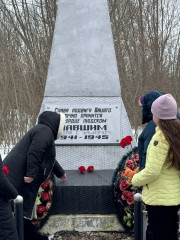 митинг у обелиска павшим в годы Великой Отечественной войны - фото - 2