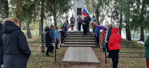 митинг к Дню освобождению Смоленщины от немецко- фашистских захватчиков, Субботниковский СДК - фото - 1